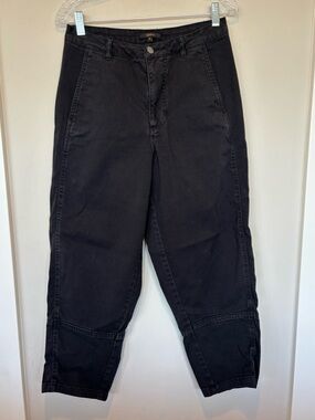 Quince Black Cargo-Style High-Rise Tapered Pants